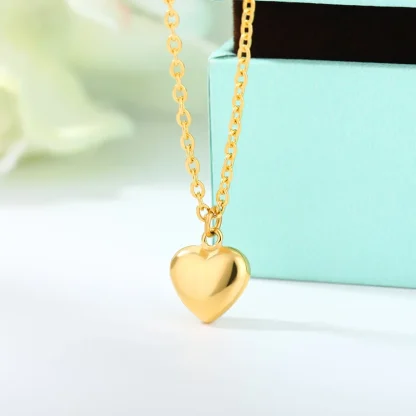 Shiny Minimalist Chain Heart Necklaces - Image 4