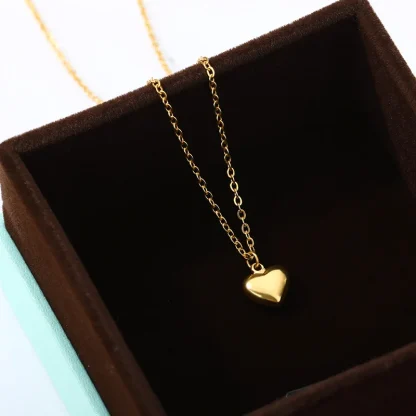 Shiny Minimalist Chain Heart Necklaces - Image 10