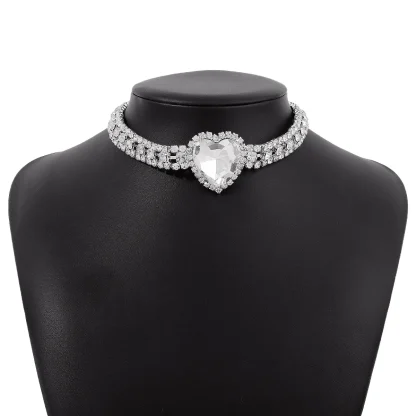 Luxury Choker Heart Necklaces - Image 3