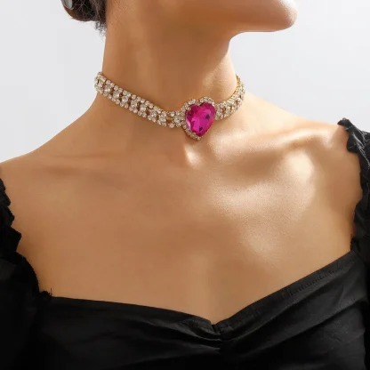 Luxury Choker Heart Necklaces - Image 8
