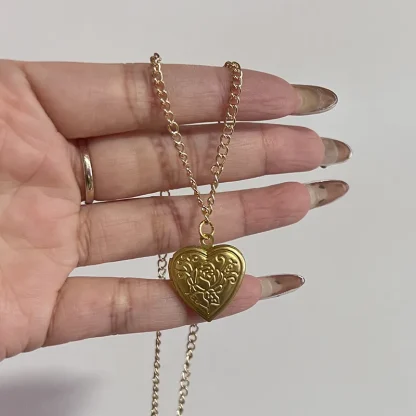Retro Necklace with Heart Locket Pendant - Image 7