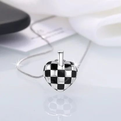 Heart Necklace with Checkered Pattern