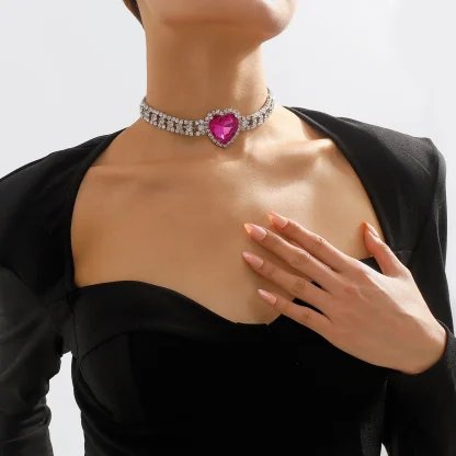 Luxury Choker Heart Necklaces - Image 9