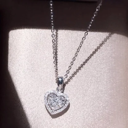 Sparkly Heart Pendant Luxury Necklace - Image 6