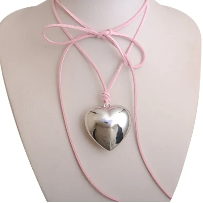 Chunky Heart Necklace with Shiny Finish - Image 3