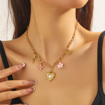 Stylish Necklace with Multiple Pendant Decor - Image 4