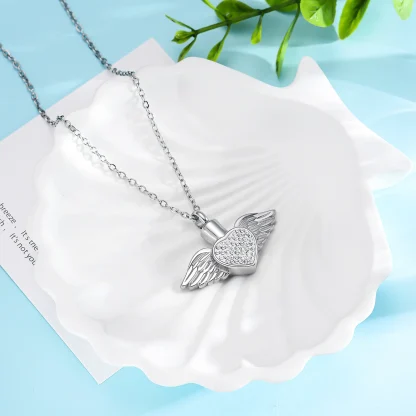 Luxurious Heart Necklace with Wing Decor - Image 4