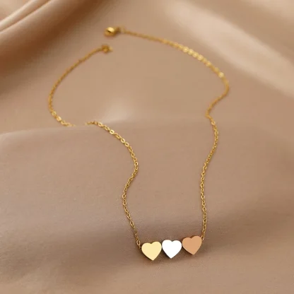 Cute Necklace with 3 Pieces Heart Pendant - Image 5