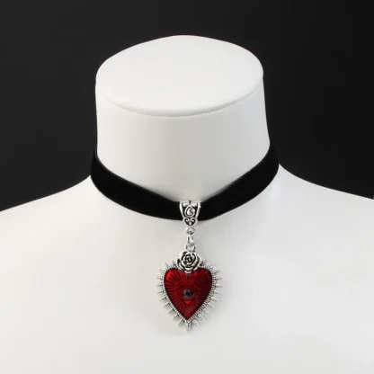 Gothic Style Necklace with Spiking Heart Decor - Image 2