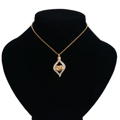 Luxurious Heart Necklace with Teardrop Design - Image 5