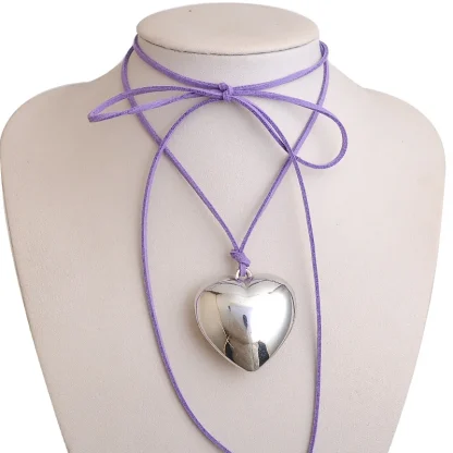 Chunky Heart Necklace with Shiny Finish - Image 7